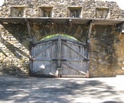 Entrande to Mission San Jose